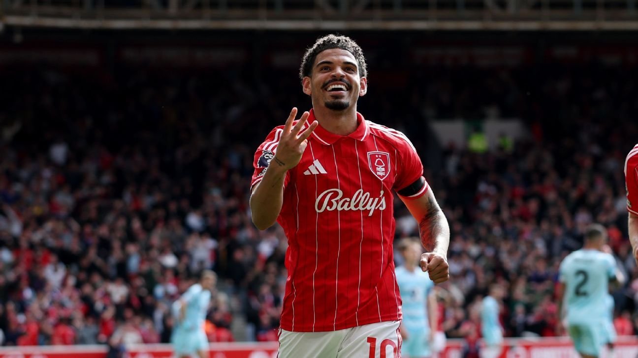 Transfer rumors, news: Arsenal, PSG to fight for Gibbs-White