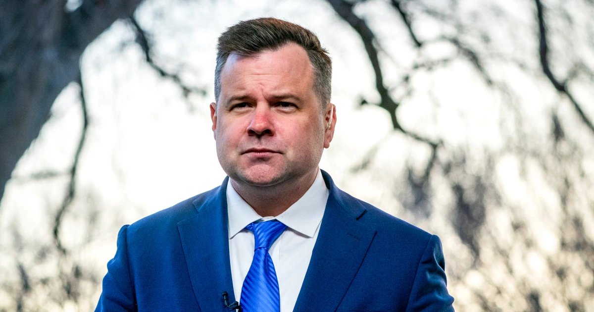 Trump’s elevating Bill Pulte as intelligence chief could mean FISA spy power expires