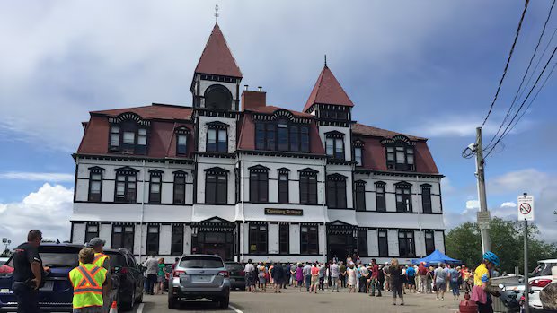 Public libraries relying more on fundraising to balance books