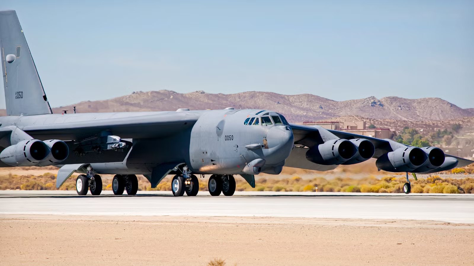 “Not Survivable”: 8 Presumed Dead After US B-52 Stratofortress Goes Up In Flames Moments After Takeoff