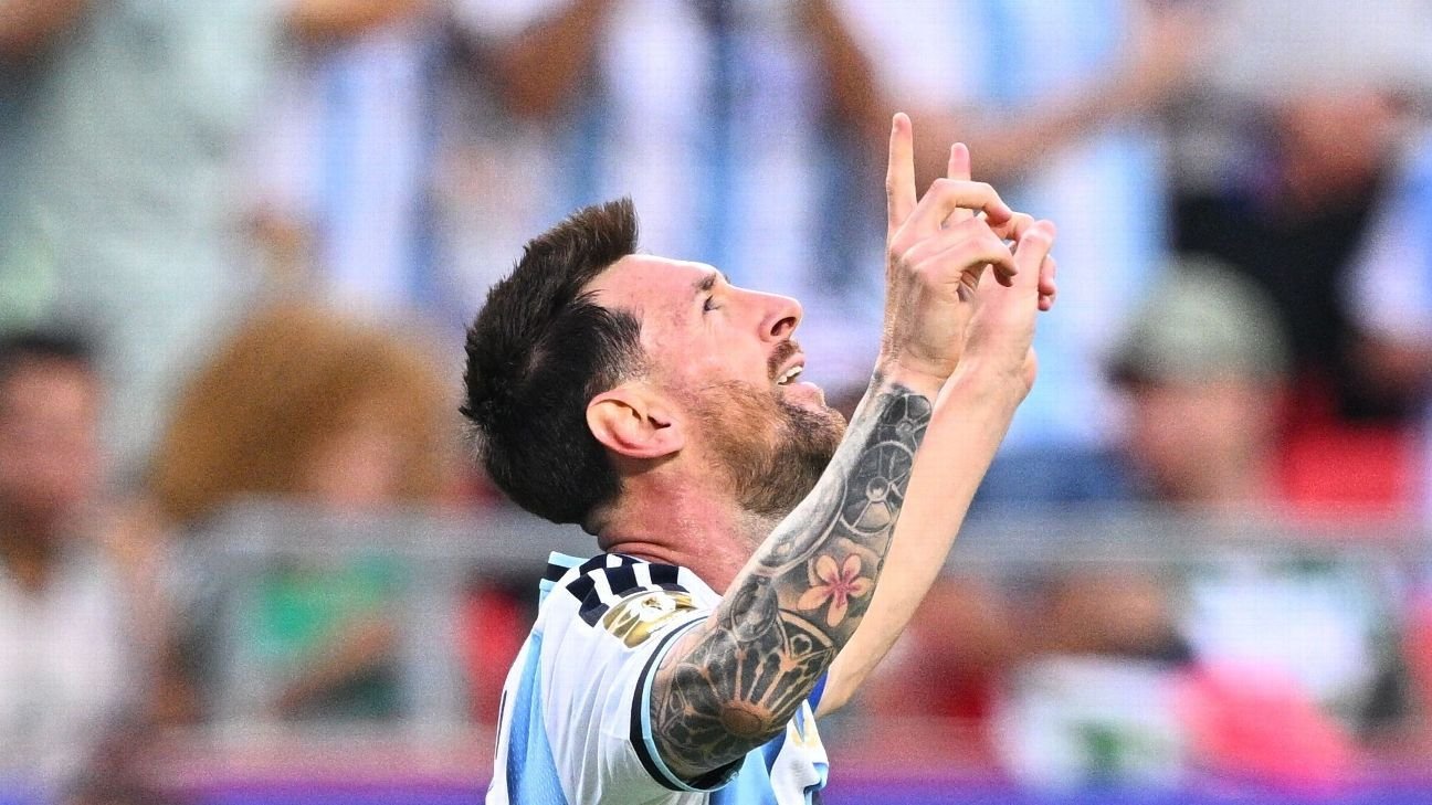 On the World Cup’s day of stars, Messi towers over Haaland and Mbappe