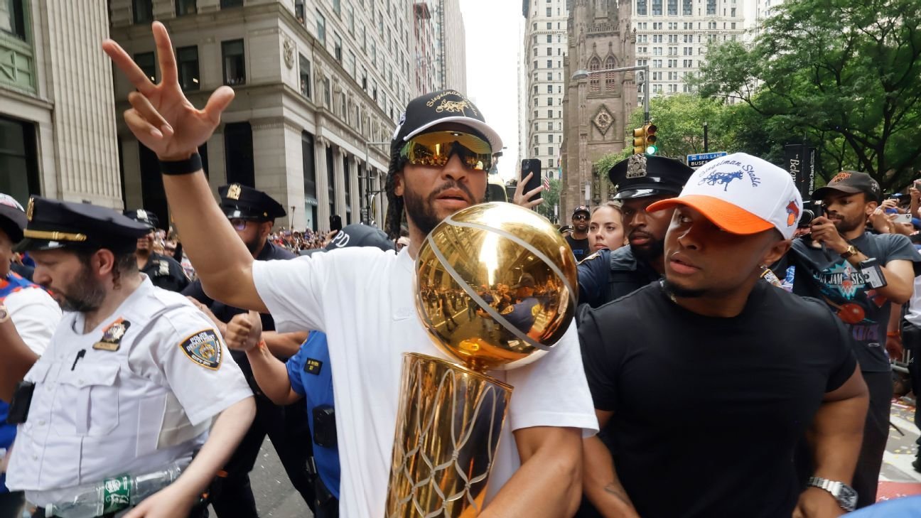 Jalen Brunson slams skeptics as Knicks revel in NBA championship parade