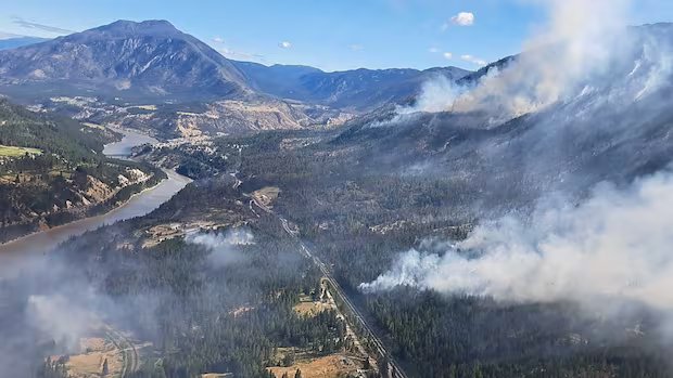 ‘Flashbacks’ in Lytton, B.C., as anxious residents face evacuation orders, alerts