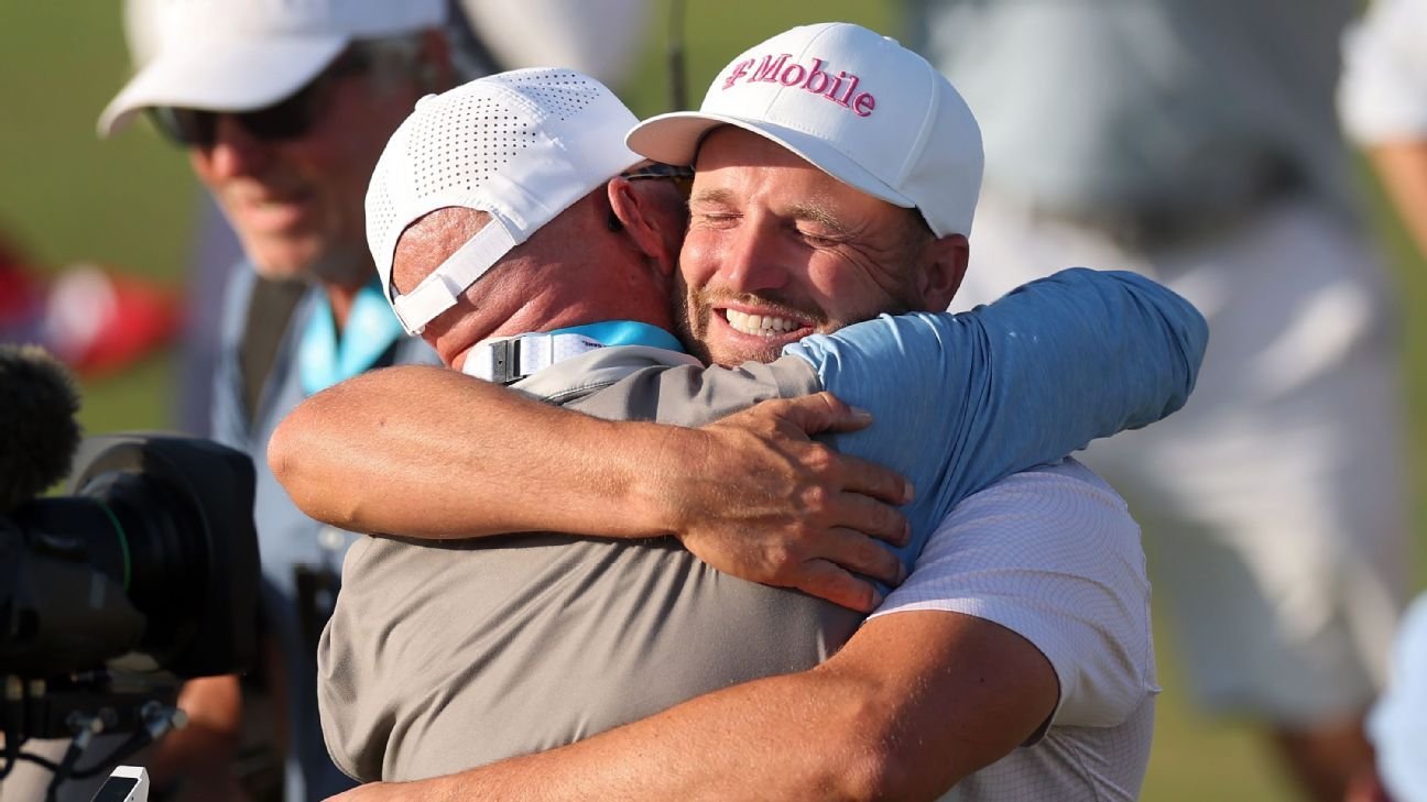 Wyndham Clark holds on at Shinnecock to win 2nd U.S. Open title