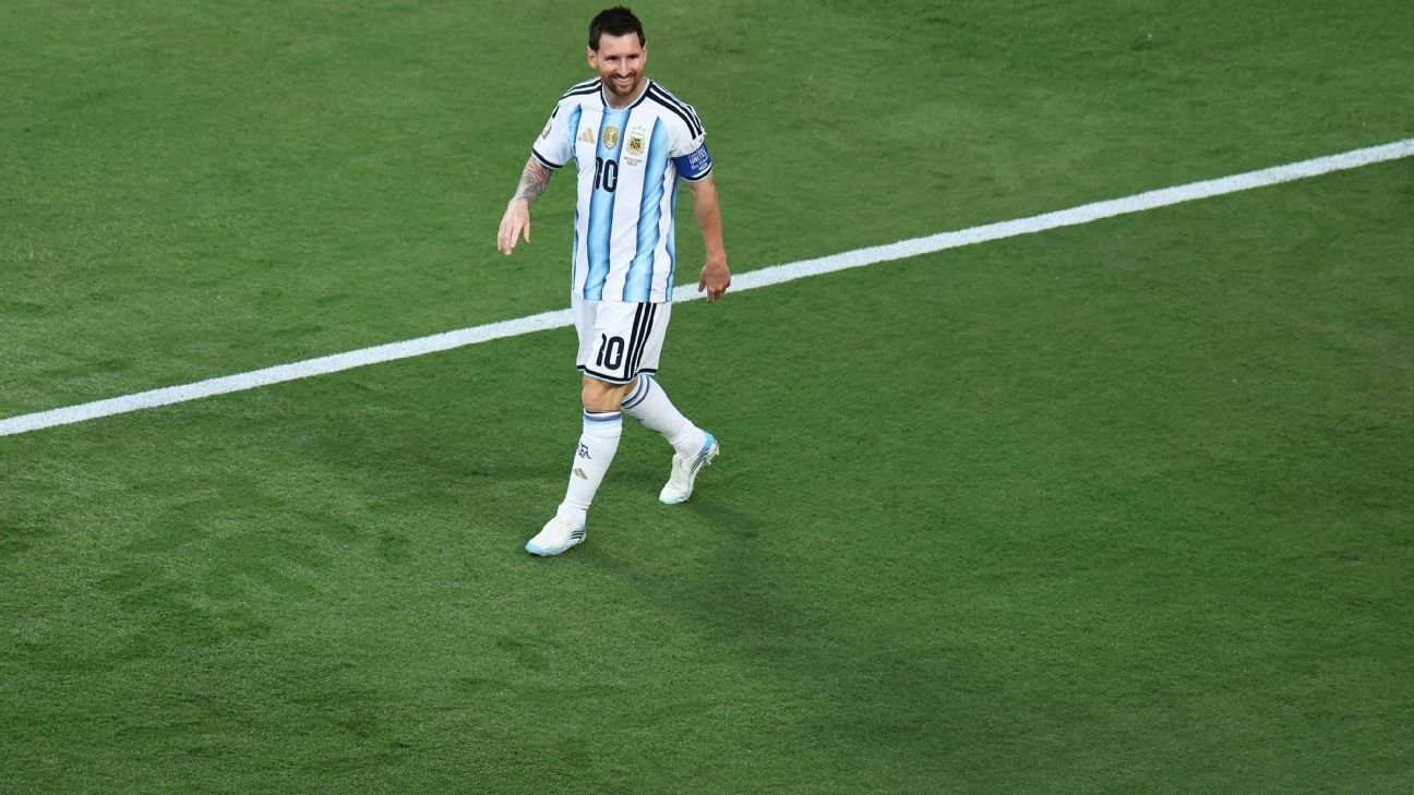 World Cup live updates: Argentina take on Austria as Messi chases history