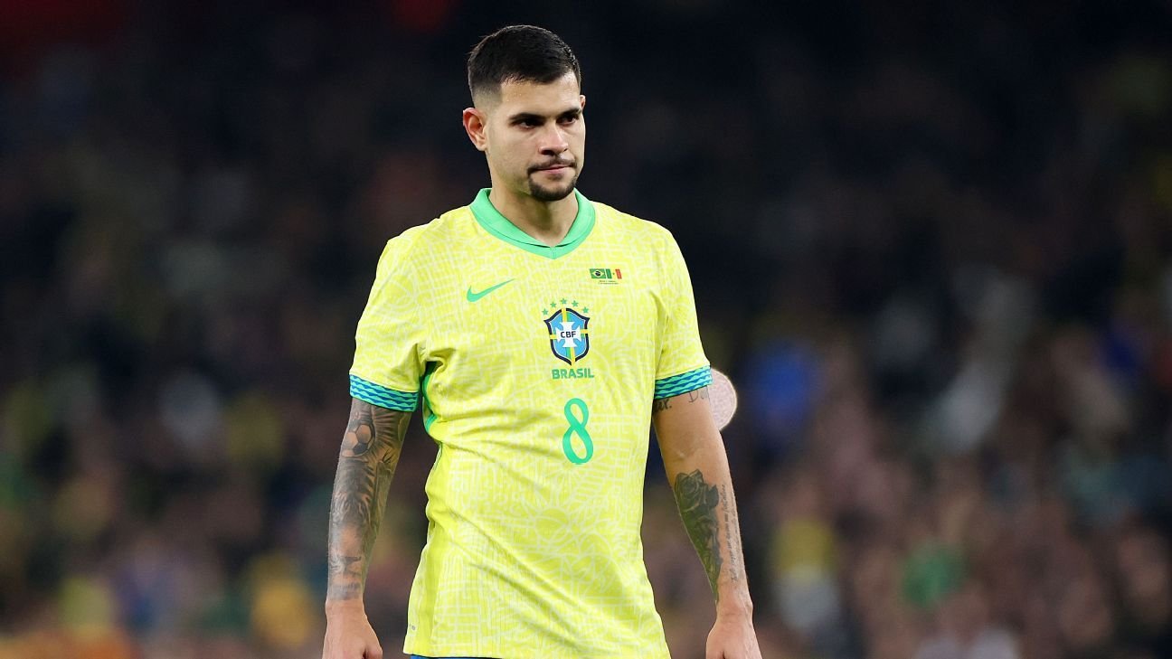 Transfer rumors, news: Arsenal eye move for Bruno Guimarães