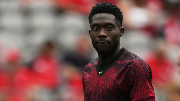 Questions surround how Canada has handled the Alphonso Davies will-he-or-won’t-he-play saga at World Cup