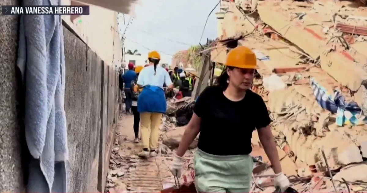 Another earthquake felt in Venezuela as families search for missing loved ones