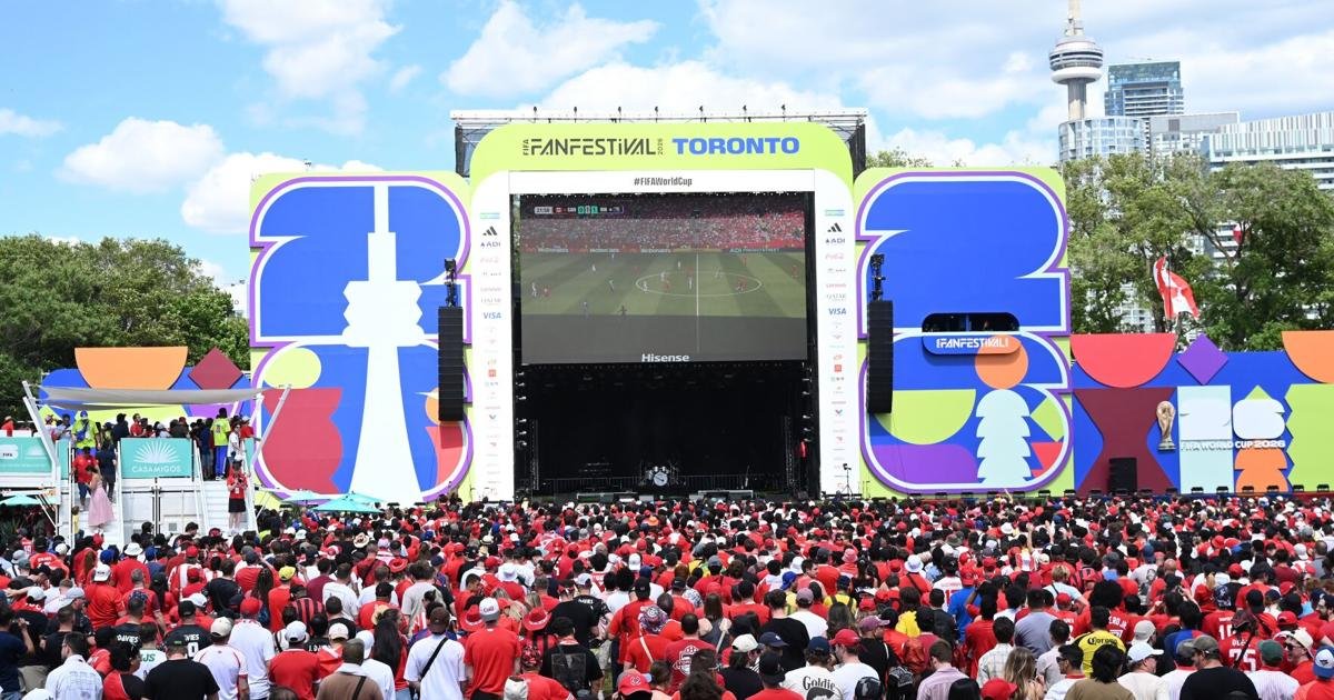 Toronto lays more than 100 charges for illegal vending at World Cup