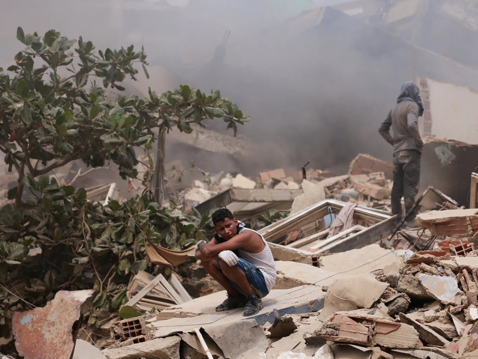 Venezuela struggles to respond to devastating twin earthquakes | Earthquakes