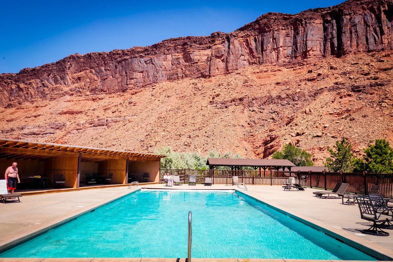 Red Cliffs Lodge hotel review