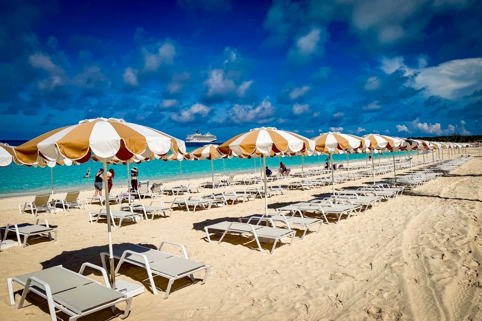 Carnival’s RelaxAway Half Moon Cay: The ultimate guide