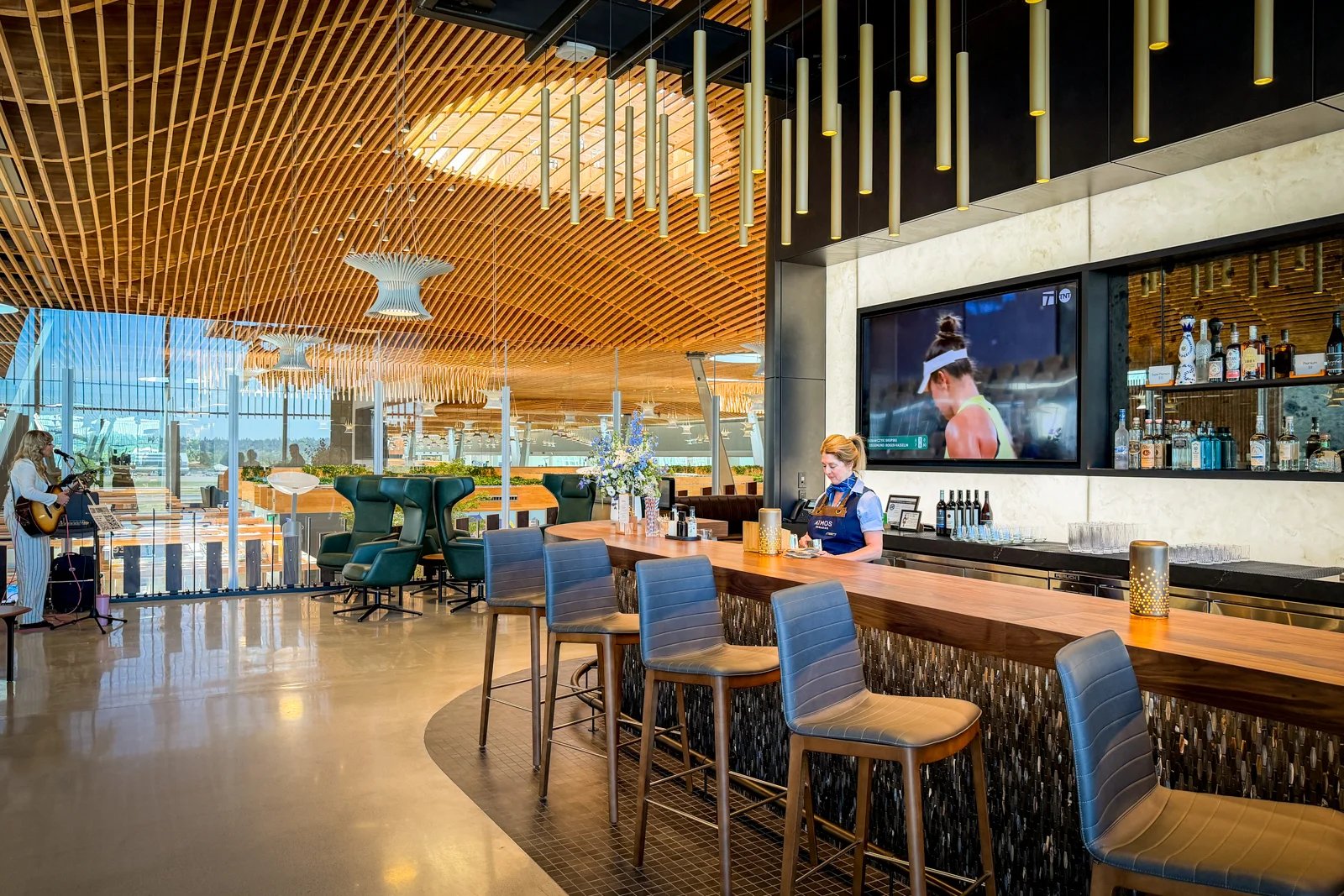 Alaska’s new Portland lounge is a love letter to the PNW