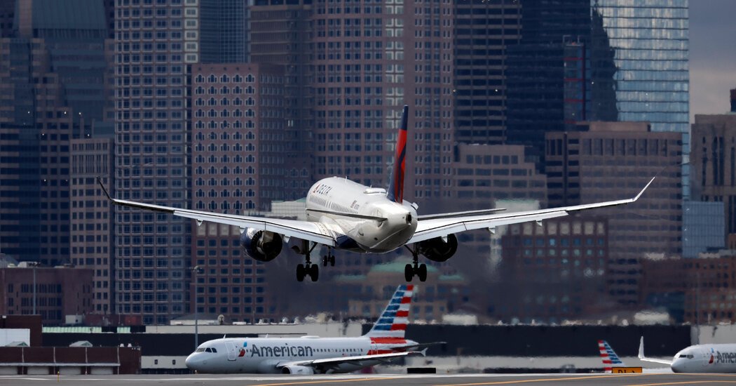 F.A.A. Investigates Near Miss Between Planes at Boston’s Logan Airport