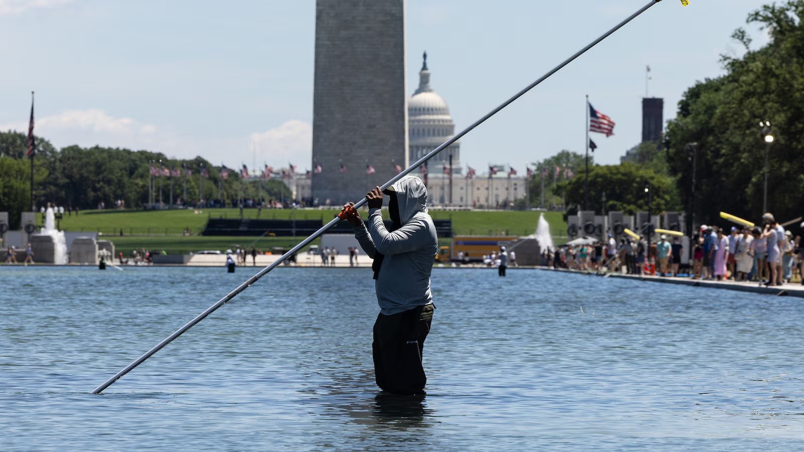 Trump says multiple people arrested over alleged vandalism at Lincoln Memorial Reflecting Pool