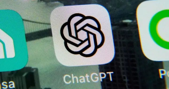 AI chatbots are helping people communicate with dating partners. Here are some do’s and don’ts