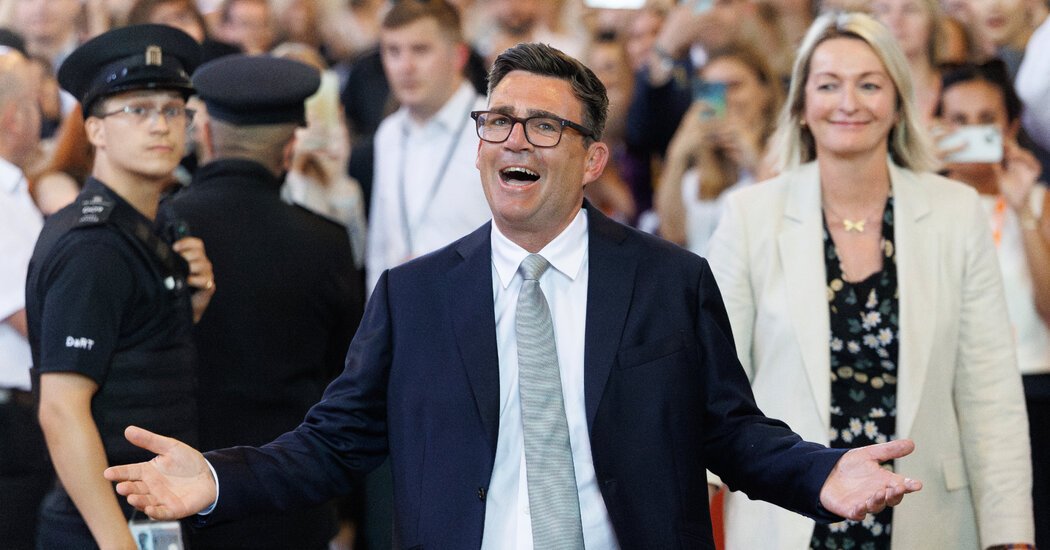 Can Andy Burnham Succeed in a Disgruntled Britain Where Starmer Failed?