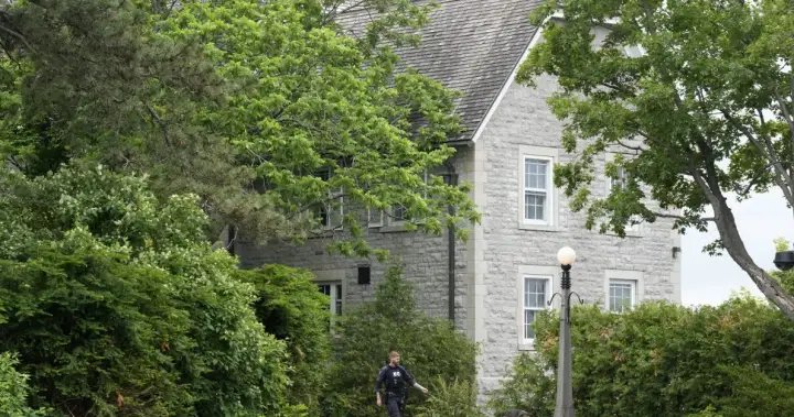 How 24 Sussex compares to official residences in other G7 countries – National