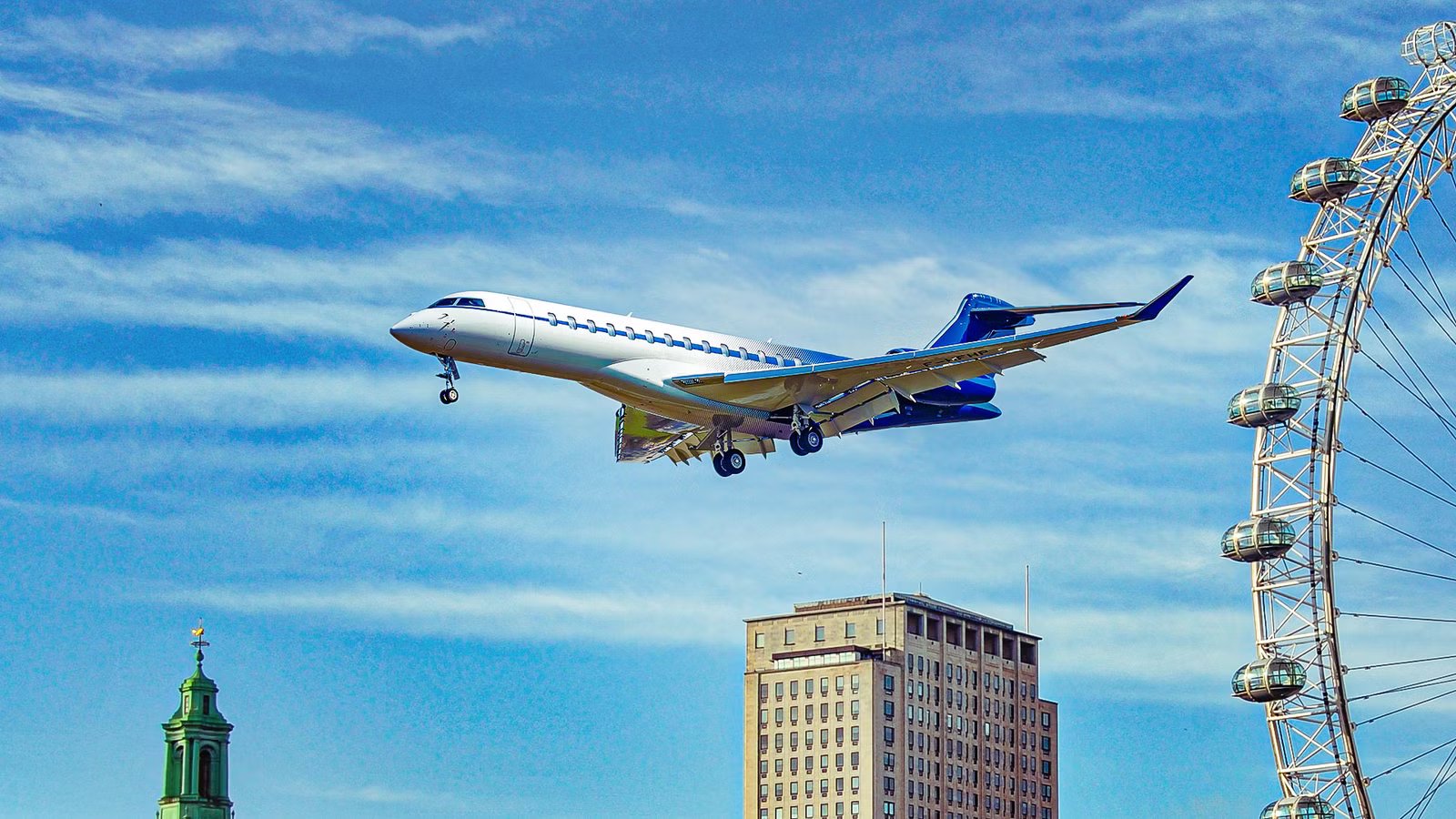 A Private Jet From New York To London Costs Up To $250,000. Here’s Exactly What You Get.