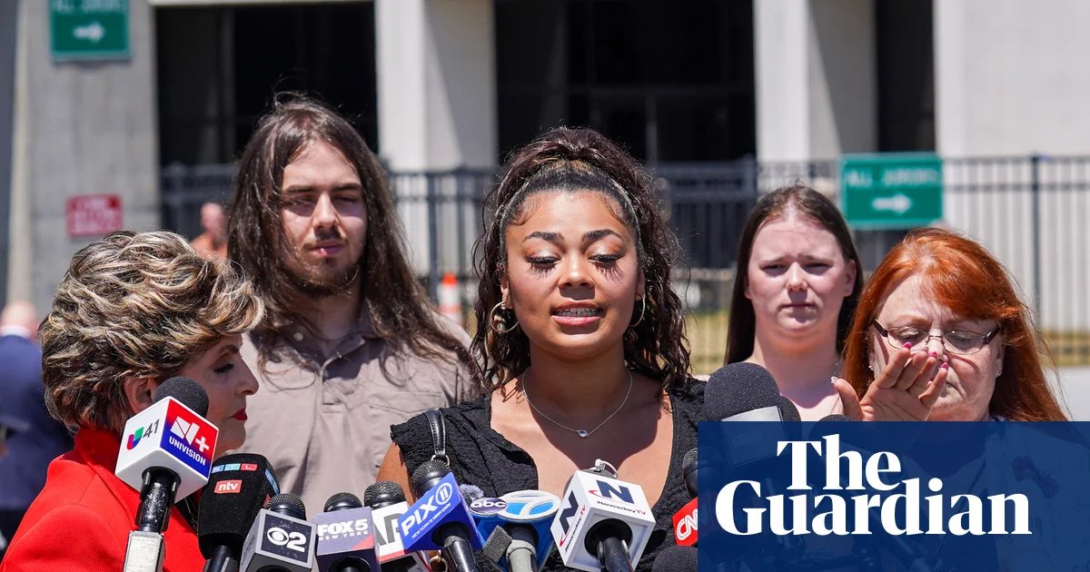 Families of eight women killed confront the Gilgo Beach serial killer: ‘Save a spot in hell’ | Gilgo Beach serial killings