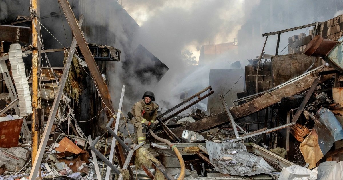 Major Russian attack kills at least 22 and leaves Ukraine pleading for help from Trump