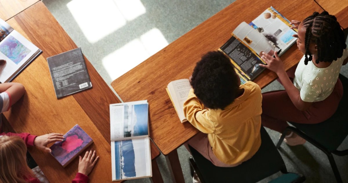 Reading for pleasure sharply down among schoolkids, Education Department report shows