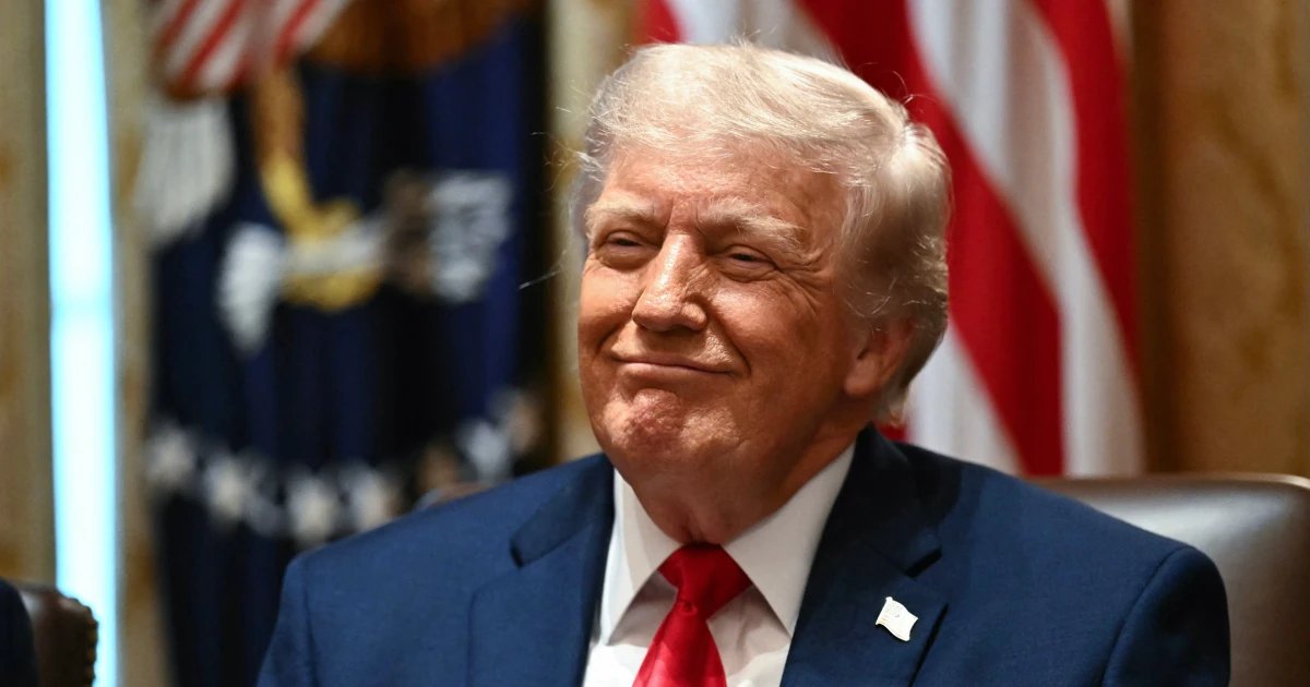 Amid war, inflation and sinking approval ratings, Trump takes comfort in giving Washington a face-lift