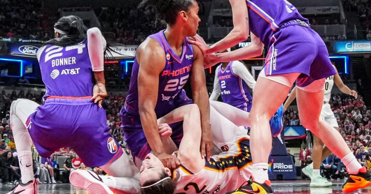 Mercury’s Alyssa Thomas suspended for hitting Caitlin Clark in the throat