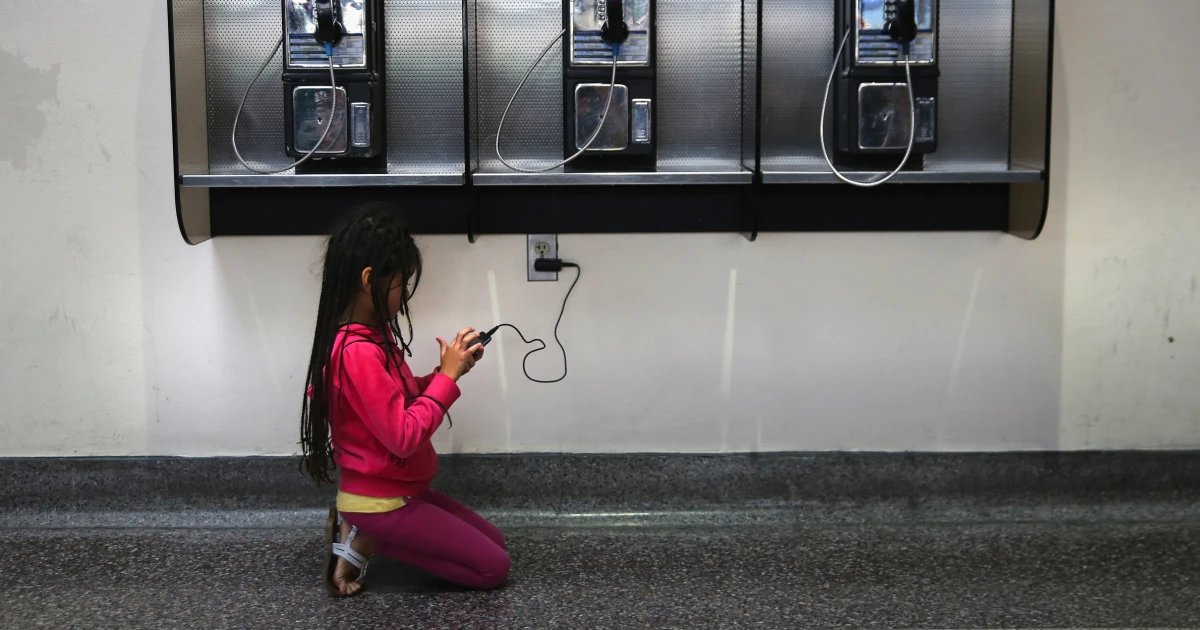 The KIDS Act clears House, drawing warnings from digital rights and tech groups
