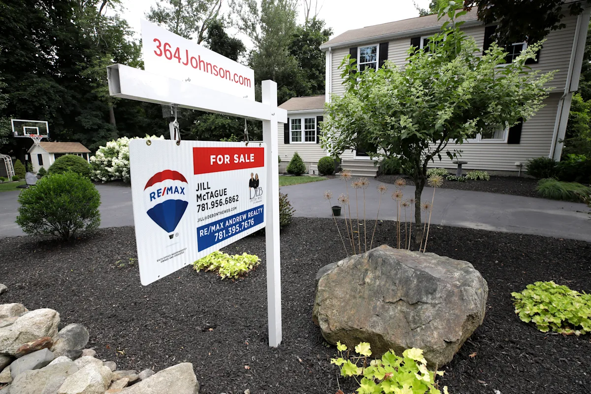 Americans are warming up to homebuying for the first time in 3 years