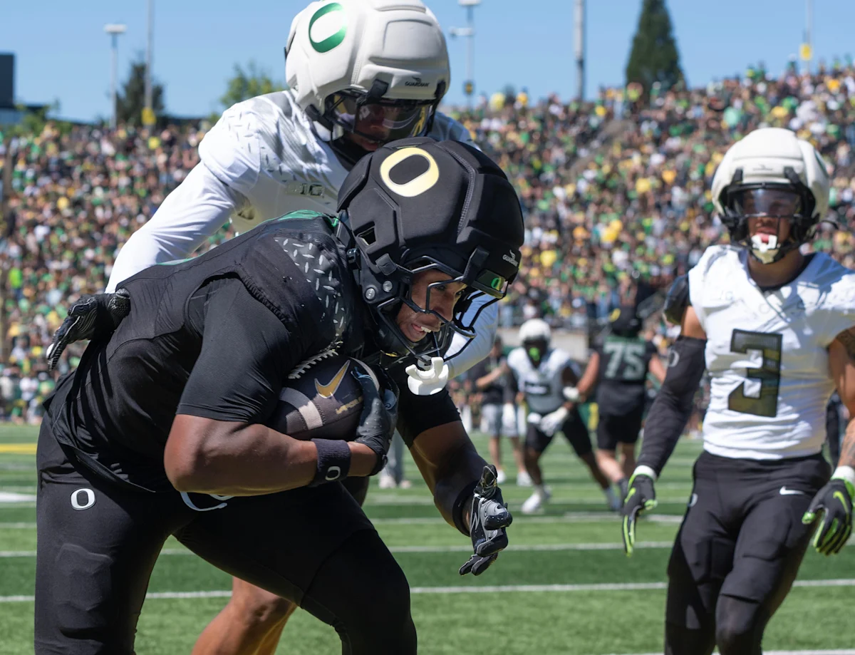 USC defense must contend with Oregon Ducks’ dynamic tight ends
