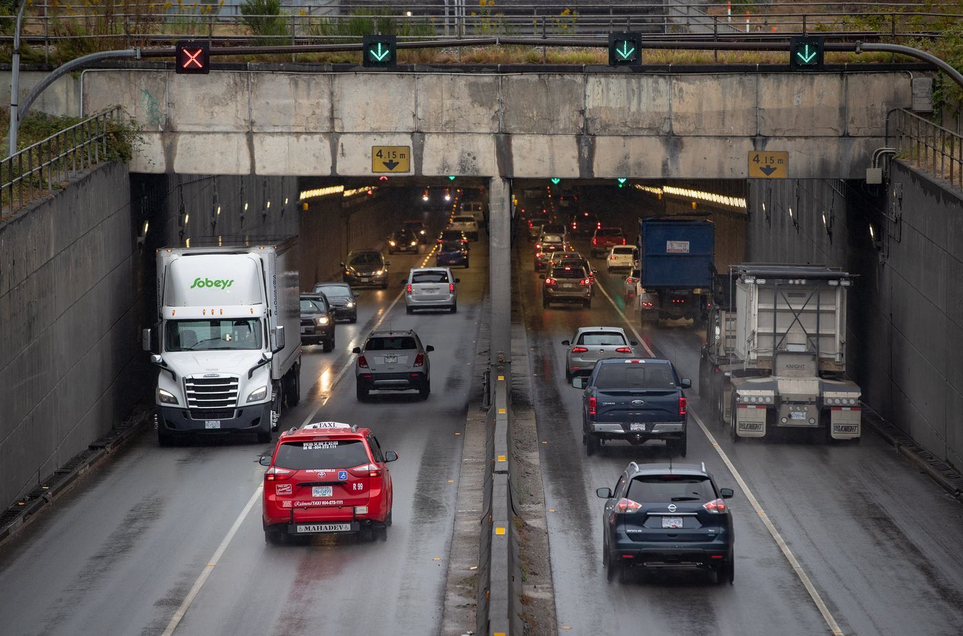 B.C. terminates agreement with design-build consortium for new Fraser River tunnel