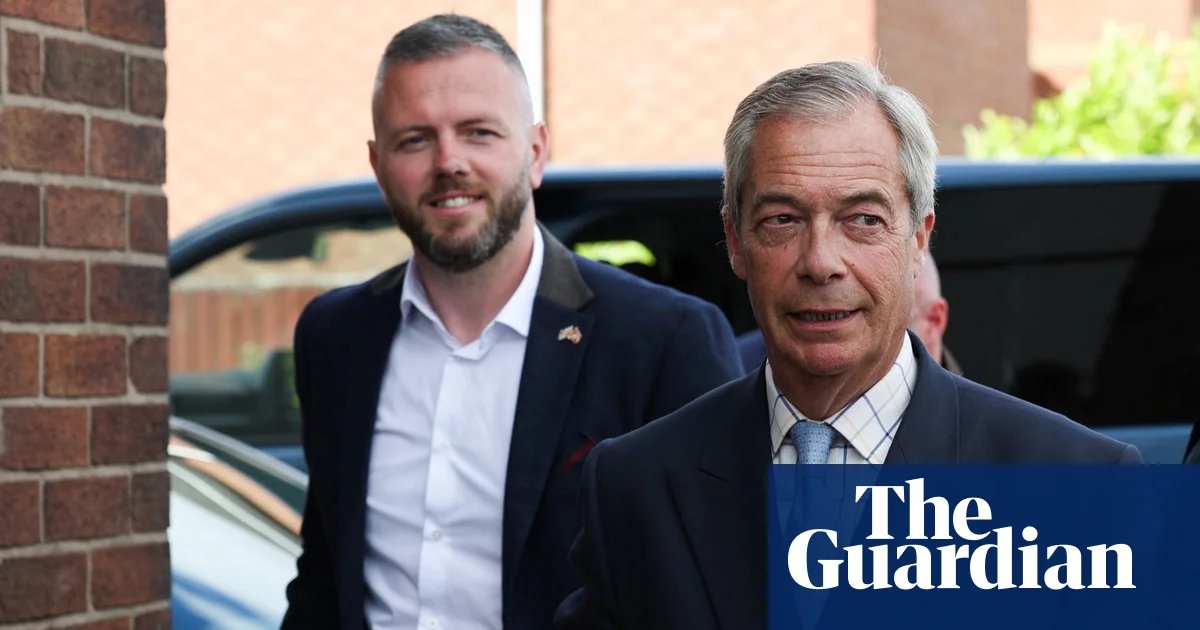 Farage suddenly returns to political stage – but dodges questions about £5m gift | Reform UK