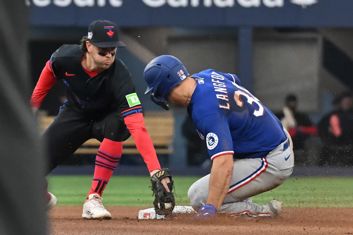 Rangers put OF Wyatt Langford on 10-day IL with strained left hamstring, activate OF Evan Carter