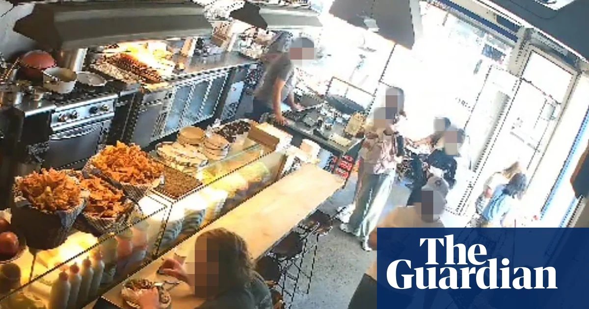 Cairo Takeaway secures court win over pro-Israel activist who claimed he was ‘completely vindicated’ after settlement | Australian media