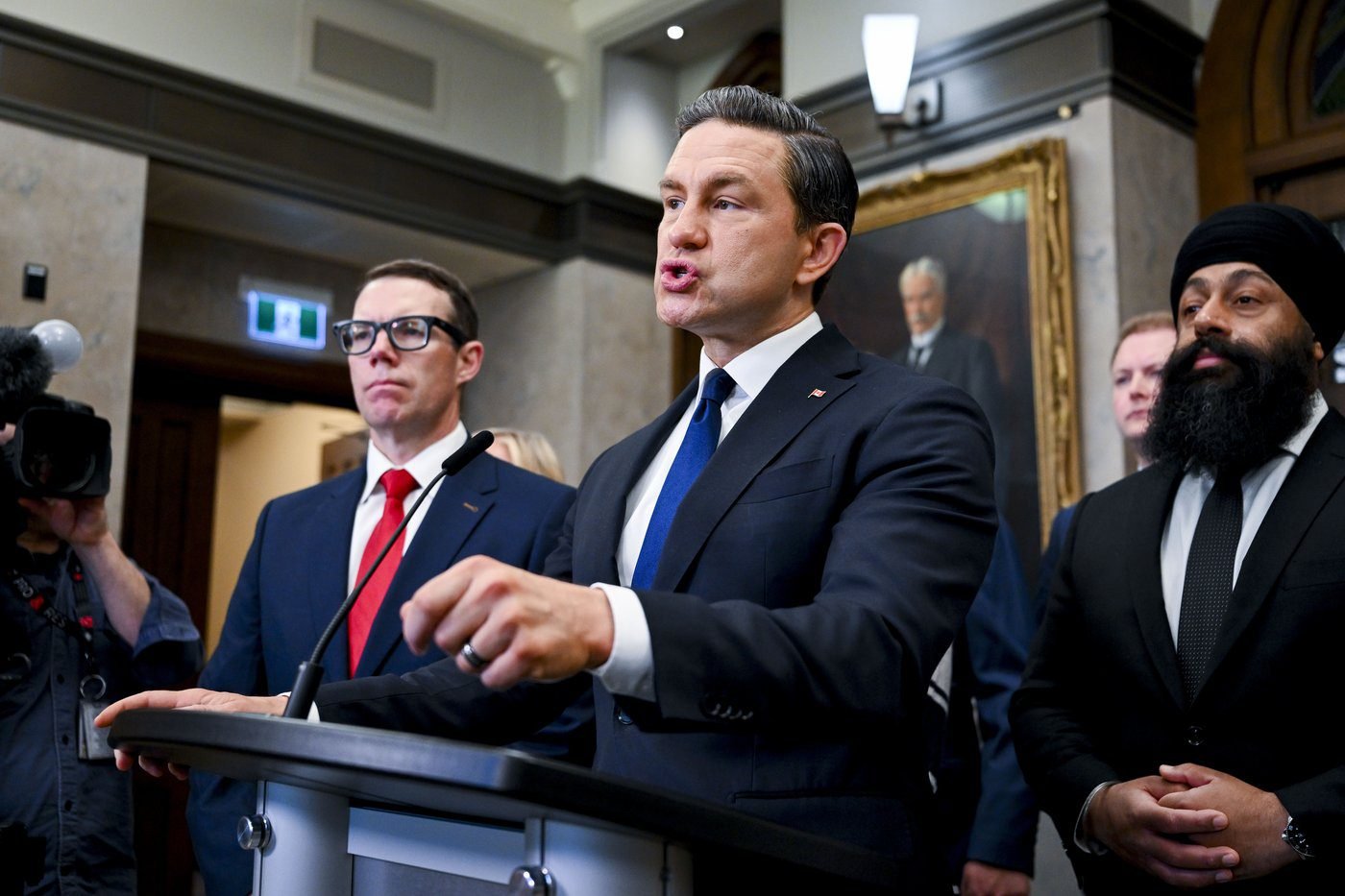 Poilievre accuses Carney of ducking questions about Canada’s sluggish economy