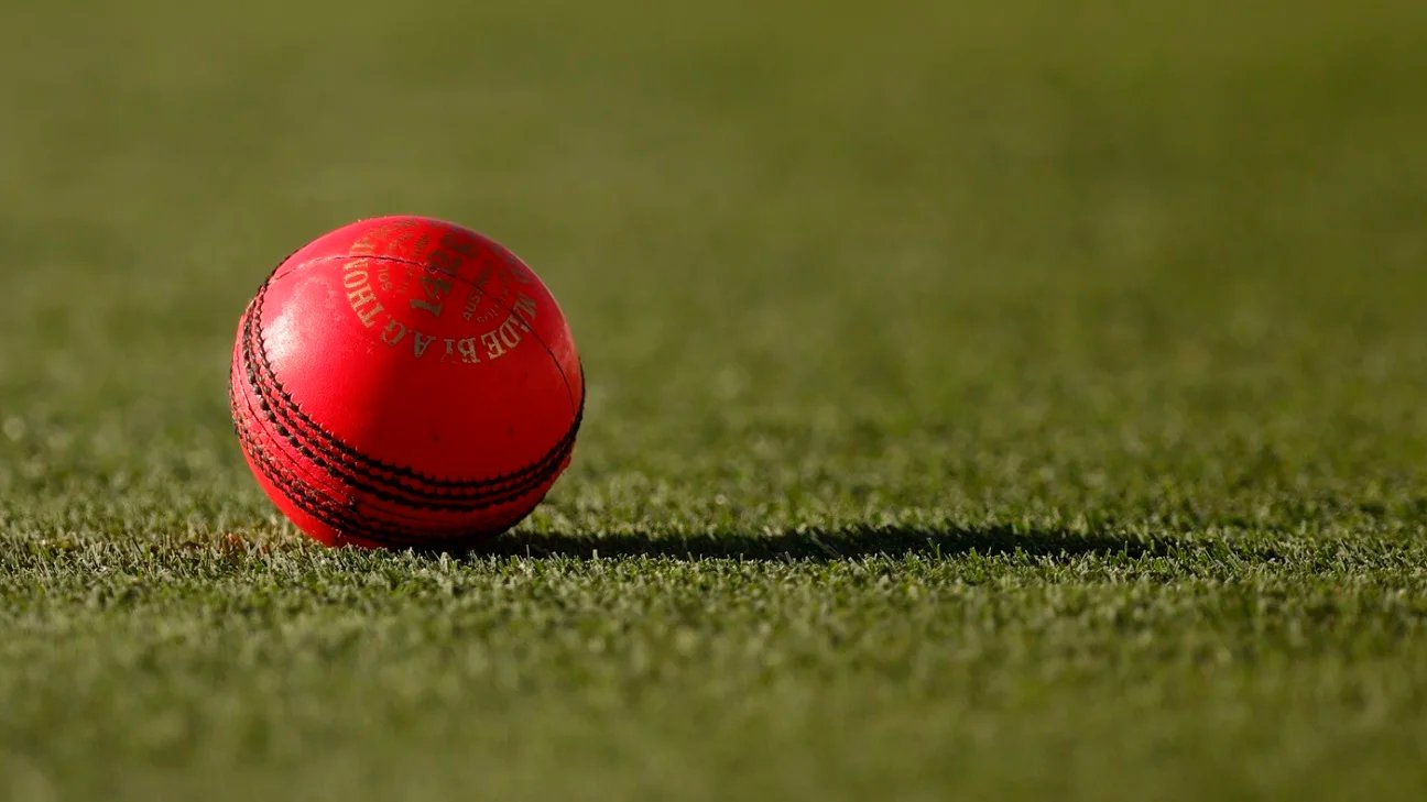 ICC approves red-to-pink ball change to reduce bad-light impact in Test cricket