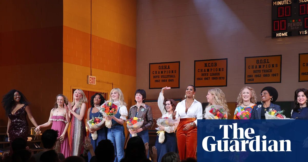 Theatre producer to repeat Broadway phone ban at London run of play | Theatre