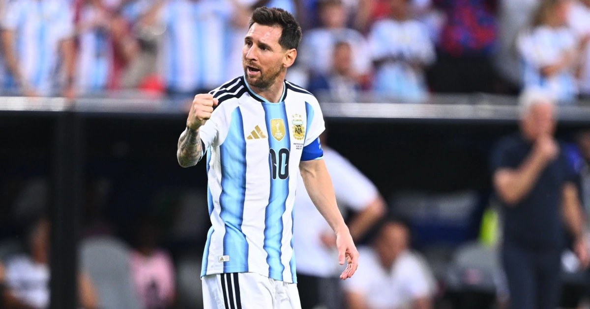 Todo el Mundial | Messi deslumbra con triplete y Argentina arrasa ante Argelia