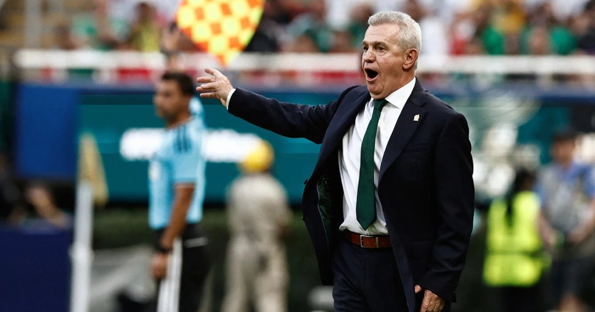 Javier Aguirre explota de emoción tras el primer gol de México
