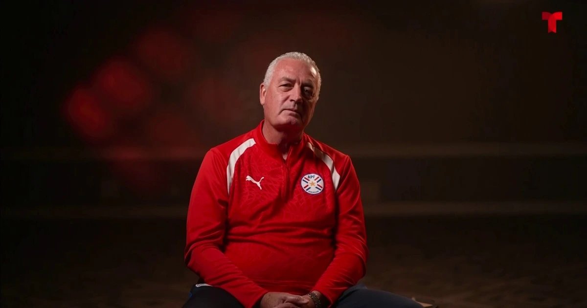 Gustavo Alfaro reflexiona sobre lo que hace especial a la Selección de Paraguay