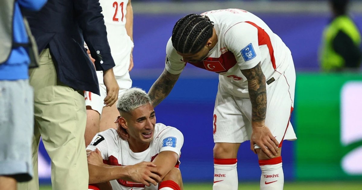 Paraguay pega temprano y la expulsión de Almirón marca el partido