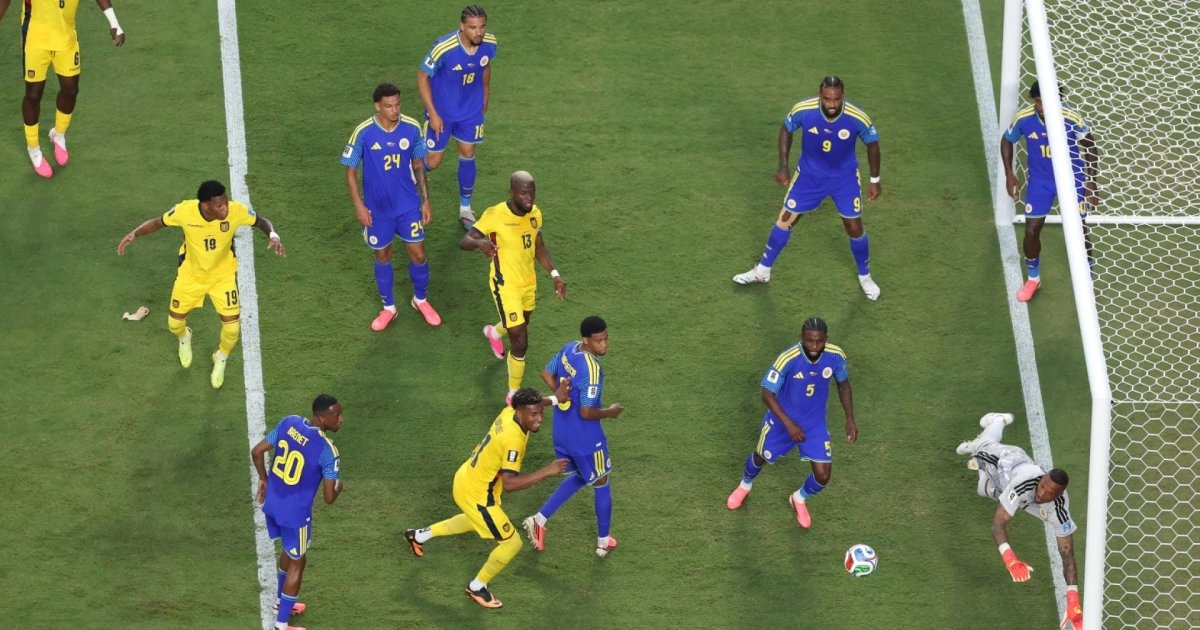 El partido de su vida: las 15 atajadas de Eloy Room de Curazao ante Ecuador