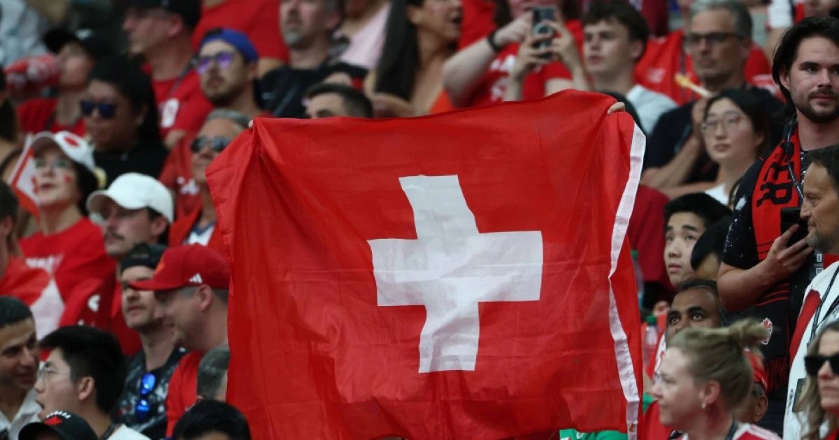 Vancouver se tiñe de rojo: fiesta suiza en casa de Canadá