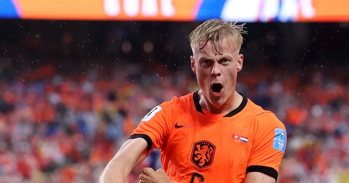 Van Hecke responde de cabeza y devuelve la calma a Países Bajos