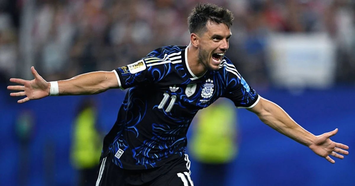 ¡Golazo de Lo Celso! Abre el marcador a para Argentina con un exquisito cobro de tiro libre