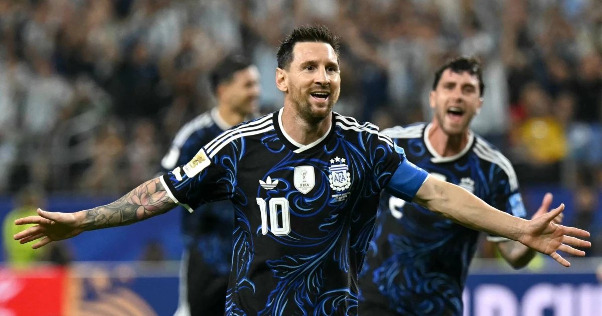 ¡Golazo de Messi! El 10 firma otra genialidad de tiro libre con Argentina y suma seis en el Mundial