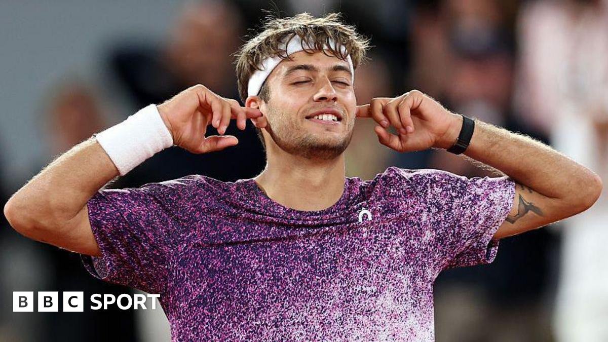 French Open 2026 results: Flavio Cobolli beats Felix Auger-Aliassime to set up all-Italian semi-final