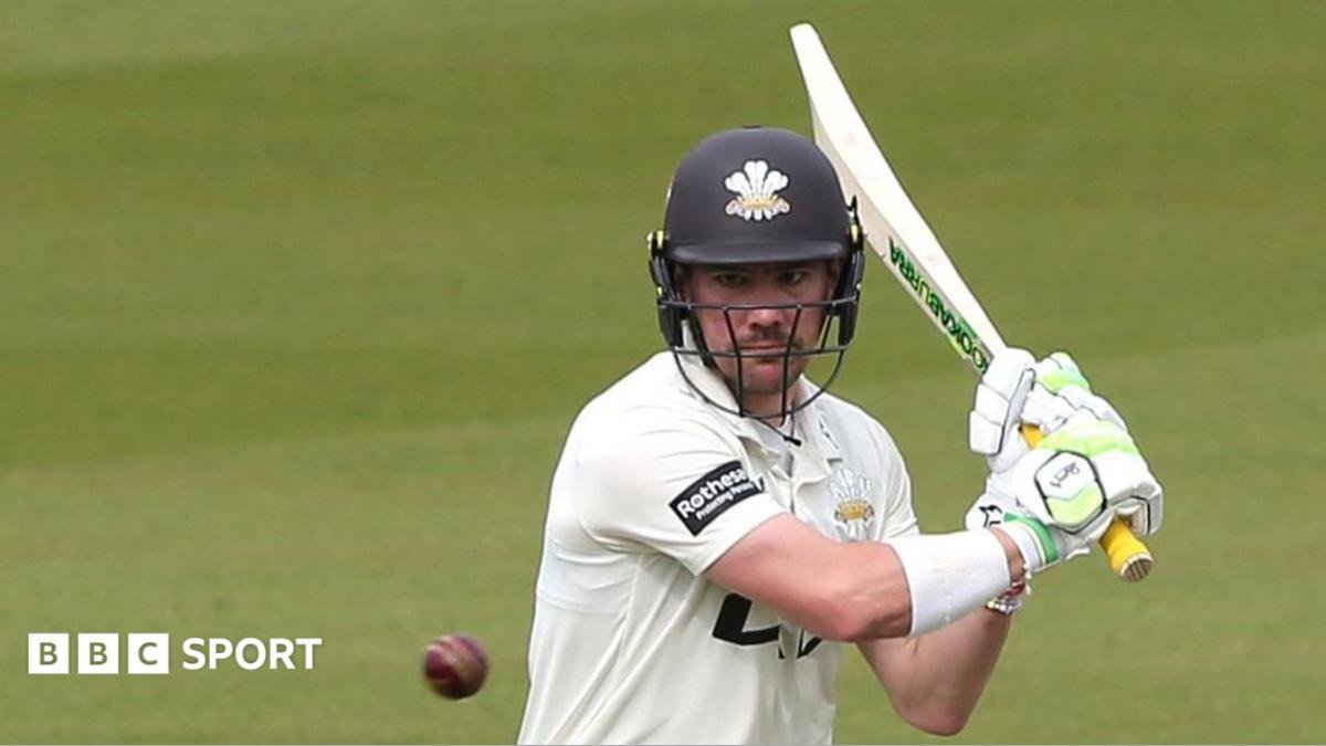 County Championship: Hampshire rearguard frustrates Surrey on day three