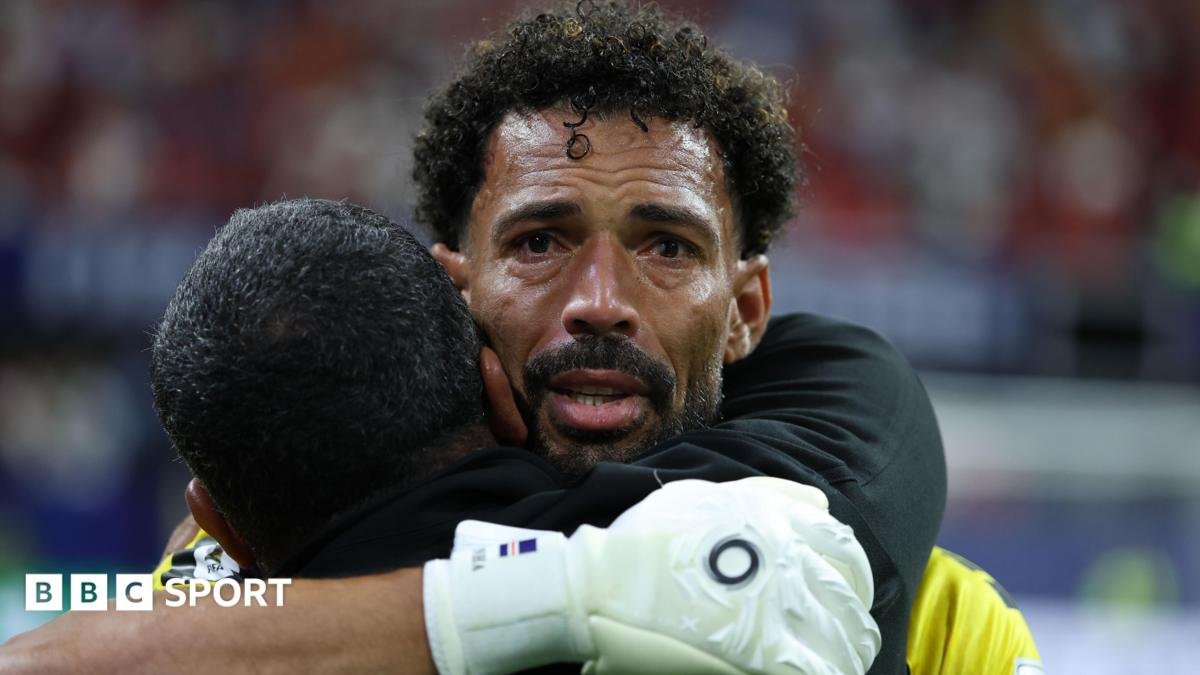 World Cup: Cape Verde goalkeeper set to be reunited with his mum